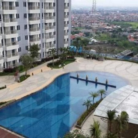 Cosmy Orchard Apartment Surabaia Exterior foto