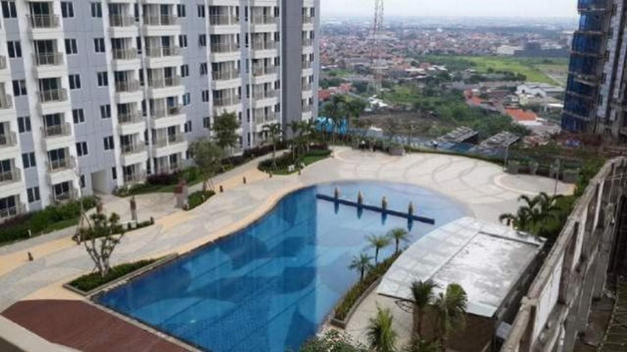 Cosmy Orchard Apartment Surabaia Exterior foto